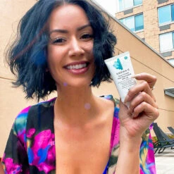 Scar Cream Sun Protectant SPF 35 -Innisfree Store PH DE 8111 UGC R0423